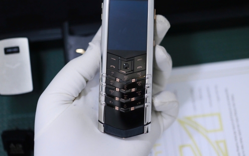 Signature S Thép Bóng Điểm Vàng Hồng